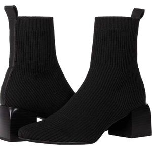 Dolce Vita Black Cabot Knit Booties Size 7 New and Unworn